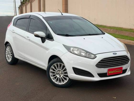 FORD FIESTA 1.6 SE HATCH 16V FLEX 4P MANUAL FORD FIESTA 1.6 SE HATCH 16V FLEX 4P MANUAL
